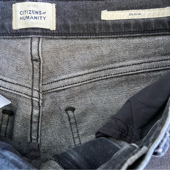 CITIZENS OF HUMANITY Olivia Slim Straight-Leg Jeans - Picture 11 of 13